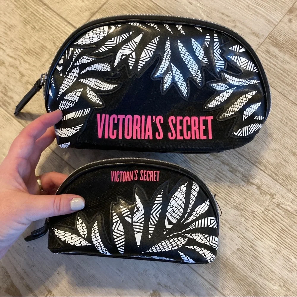 Victoria’s Secret Cosmetic Bag 2 Pc set